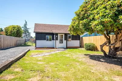 325 23rd Avenue, Longview, WA 98632 - Photo 1