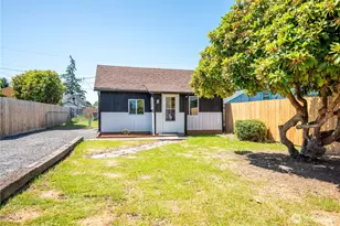 325 23rd Ave, Longview, WA 98632 - Photo 1