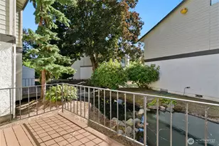 1802 Maple Ln, Kent, WA 98030 - Photo 19