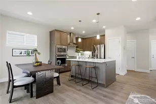 24148 39th Dr SE, Bothell, WA 98021 - Photo 3