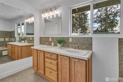 12601 105th Avenue Ct E, Puyallup, WA 98374 - Photo 21