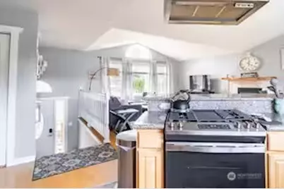 4248 S 148th Street, Tukwila, WA 98168 - Photo 5