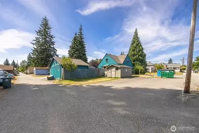 1254 Grant Street, Bellingham, WA 98225 - Photo 5