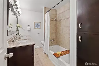 2001 NE 12th Street, Renton, WA 98056 - Photo 17