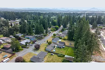 3710 100th Place NE, Marysville, WA 98270 - Photo 5