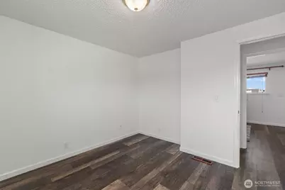 24527 36th Avenue S, Kent, WA 98032 - Photo 23