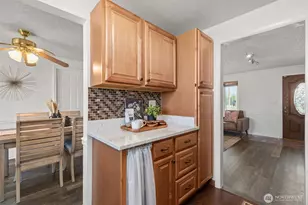 24527 36th Ave S, Kent, WA 98032 - Photo 13