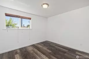 24527 36th Ave S, Kent, WA 98032 - Photo 17