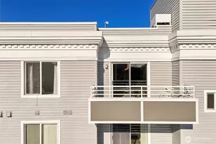 520 2nd Ave W, Seattle, WA 98119 - Photo 9