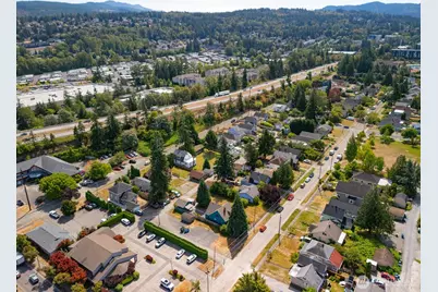 1240 Grant Street, Bellingham, WA 98225 - Photo 7