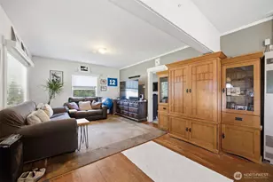 1240 Grant St, Bellingham, WA 98225 - Photo 9