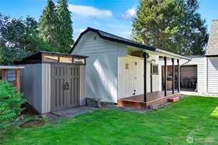 122 Bellflower Rd, Bothell, WA 98012 - Photo 27