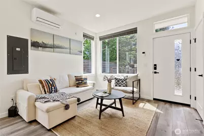 10306 Midvale Avenue N #A, Seattle, WA 98133 - Photo 5