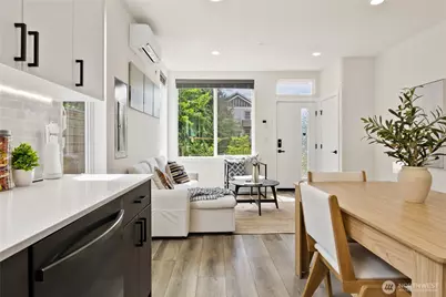 10306 Midvale Avenue N #A, Seattle, WA 98133 - Photo 9
