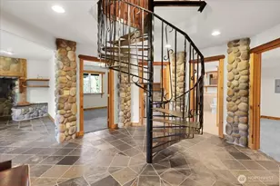 17049 Lakepoint Dr SE, Yelm, WA 98597 - Photo 23