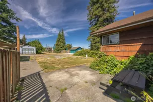 1251 Humboldt St, Bellingham, WA 98225 - Photo 33