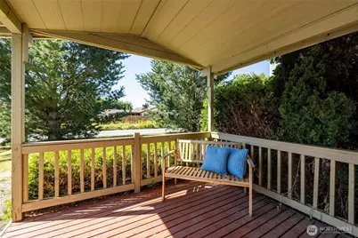 223 N Reed Street, Sedro Woolley, WA 98284 - Photo 9