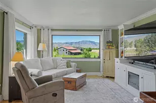 2735 4th St, East Wenatchee, WA 98802 - Photo 9