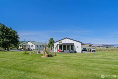 2735 4th Street, East Wenatchee, WA 98802 - Photo 31