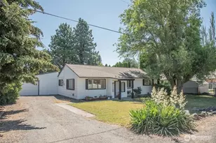 1204 N Willow, Ellensburg, WA 98926 - Photo 1