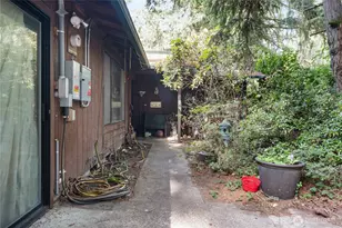 7007 85th Ln SE, Olympia, WA 98513 - Photo 9