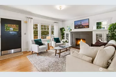 360 Howe Street, Seattle, WA 98109 - Photo 5