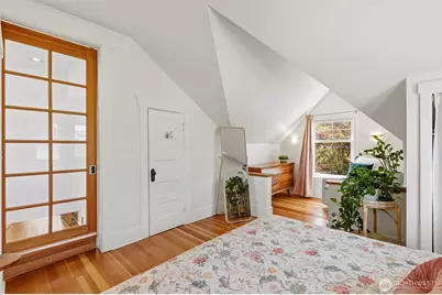 360 Howe Street, Seattle, WA 98109 - Photo 21