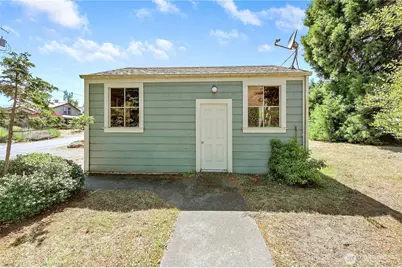 911 Tyler Street, Port Townsend, WA 98368 - Photo 11