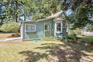 911 Tyler St, Port Townsend, WA 98368 - Photo 9