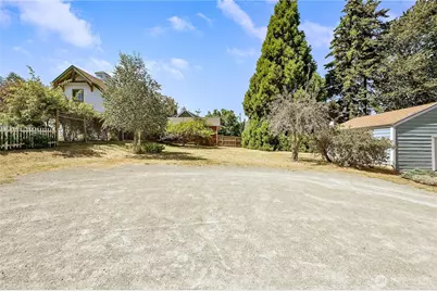911 Tyler Street, Port Townsend, WA 98368 - Photo 13