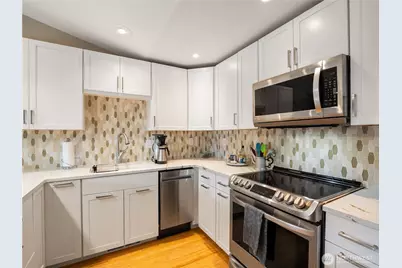 6020 N Highlands Parkway #38E, Tacoma, WA 98406 - Photo 11