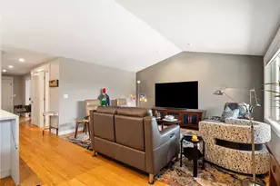 6020 N Highlands Pkwy, Tacoma, WA 98406 - Photo 7