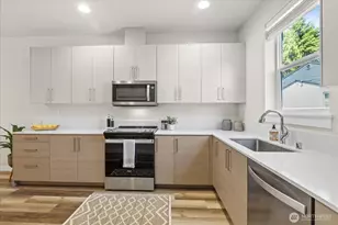 312 164th St SW, Lynnwood, WA 98087 - Photo 13