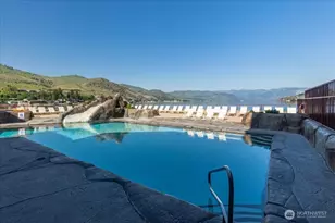 322 W Woodin Ave, Chelan, WA 98816 - Photo 17