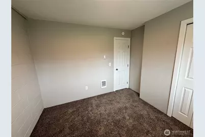 124 Mitchell Street, Sumas, WA 98295 - Photo 27