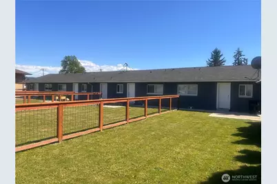 124 Mitchell Street, Sumas, WA 98295 - Photo 33