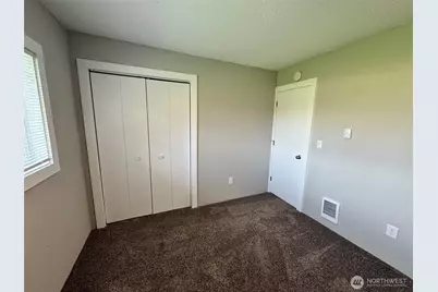 124 Mitchell Street, Sumas, WA 98295 - Photo 19