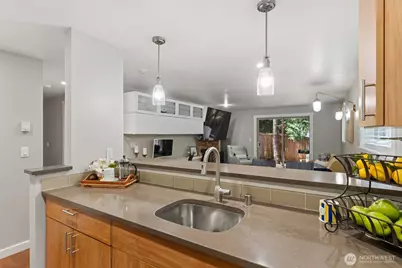 15140 NE 82nd Street #104, Redmond, WA 98052 - Photo 7