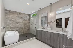 1313 4th Ave W, Seattle, WA 98119 - Photo 17