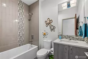 1313 4th Ave W, Seattle, WA 98119 - Photo 21