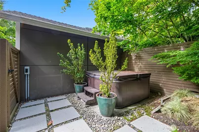 1313 4th Avenue W, Seattle, WA 98119 - Photo 33