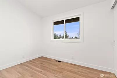 20733 Elberta Road, Lynnwood, WA 98036 - Photo 21