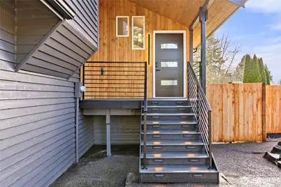 20733 Elberta Road, Lynnwood, WA 98036 - Photo 3