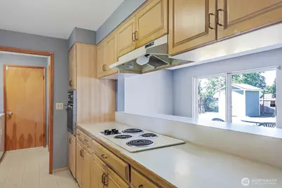 9015 Winona Street SW, Lakewood, WA 98498 - Photo 3