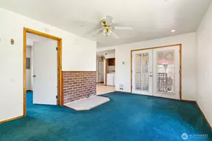 511 W 7th St, Centralia, WA 98531 - Photo 9