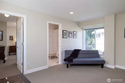 645 18th Avenue W, Kirkland, WA 98033 - Photo 35