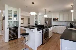 645 18th Ave W, Kirkland, WA 98033 - Photo 19