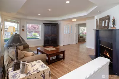 645 18th Avenue W, Kirkland, WA 98033 - Photo 11
