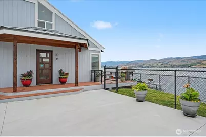 1386 S Lakeshore Road, Chelan, WA 98816 - Photo 9