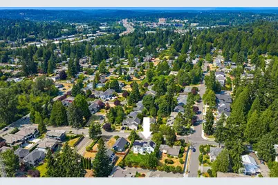 12453 NE 104th Street, Kirkland, WA 98033 - Photo 39